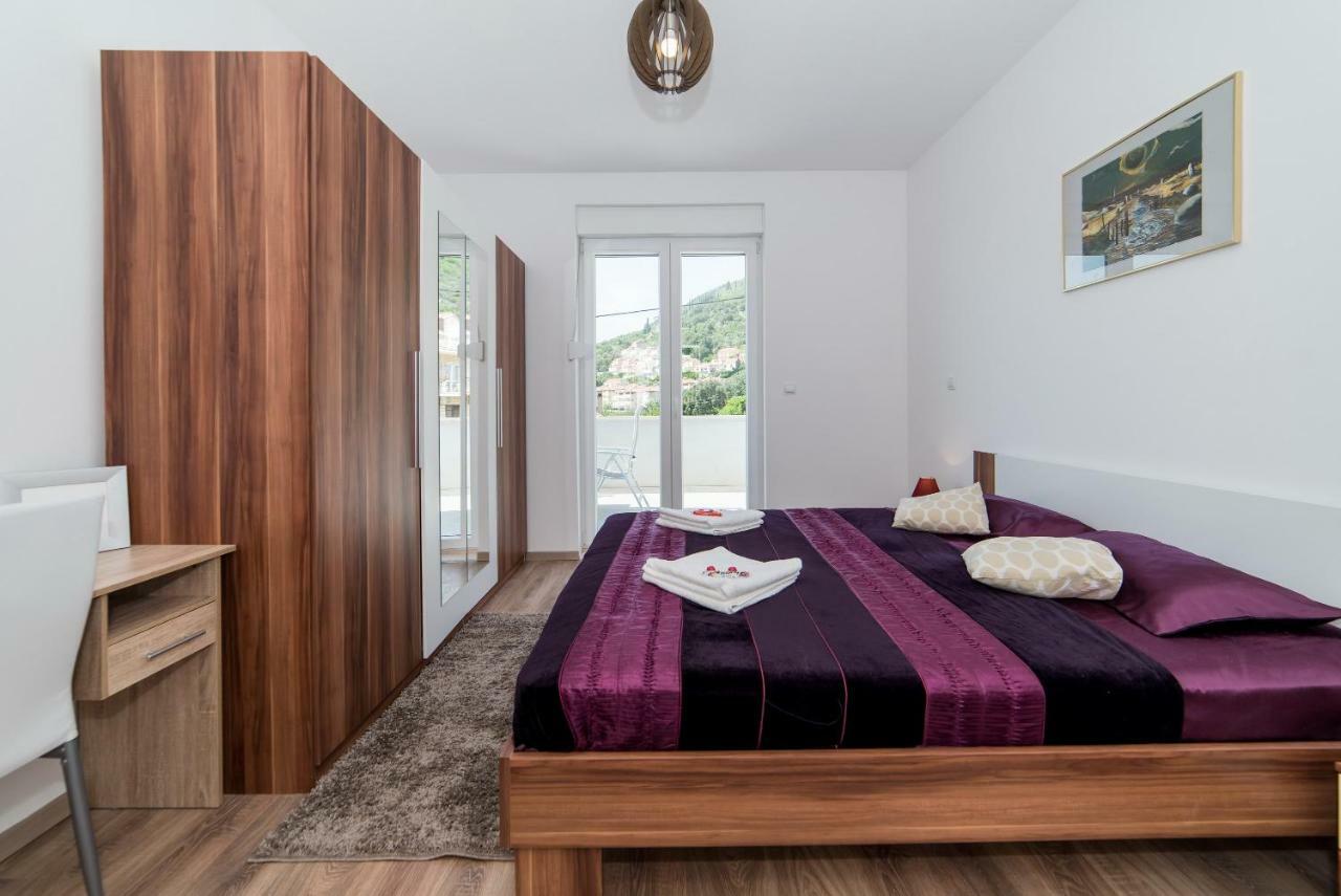 De Luxe Apartment Mediteran 1**** Затон Екстериор снимка
