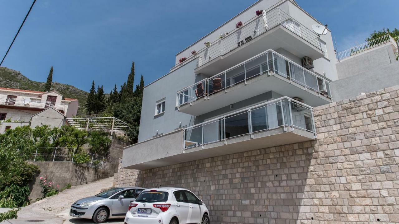 De Luxe Apartment Mediteran 1**** Затон Екстериор снимка